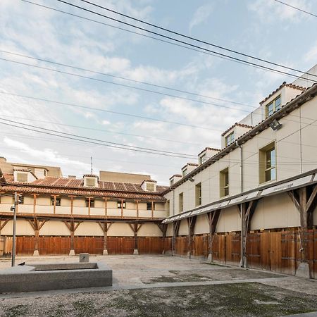 Apartamentos Madrid Xxxiii - Alojamiento De Temporada Ruang foto