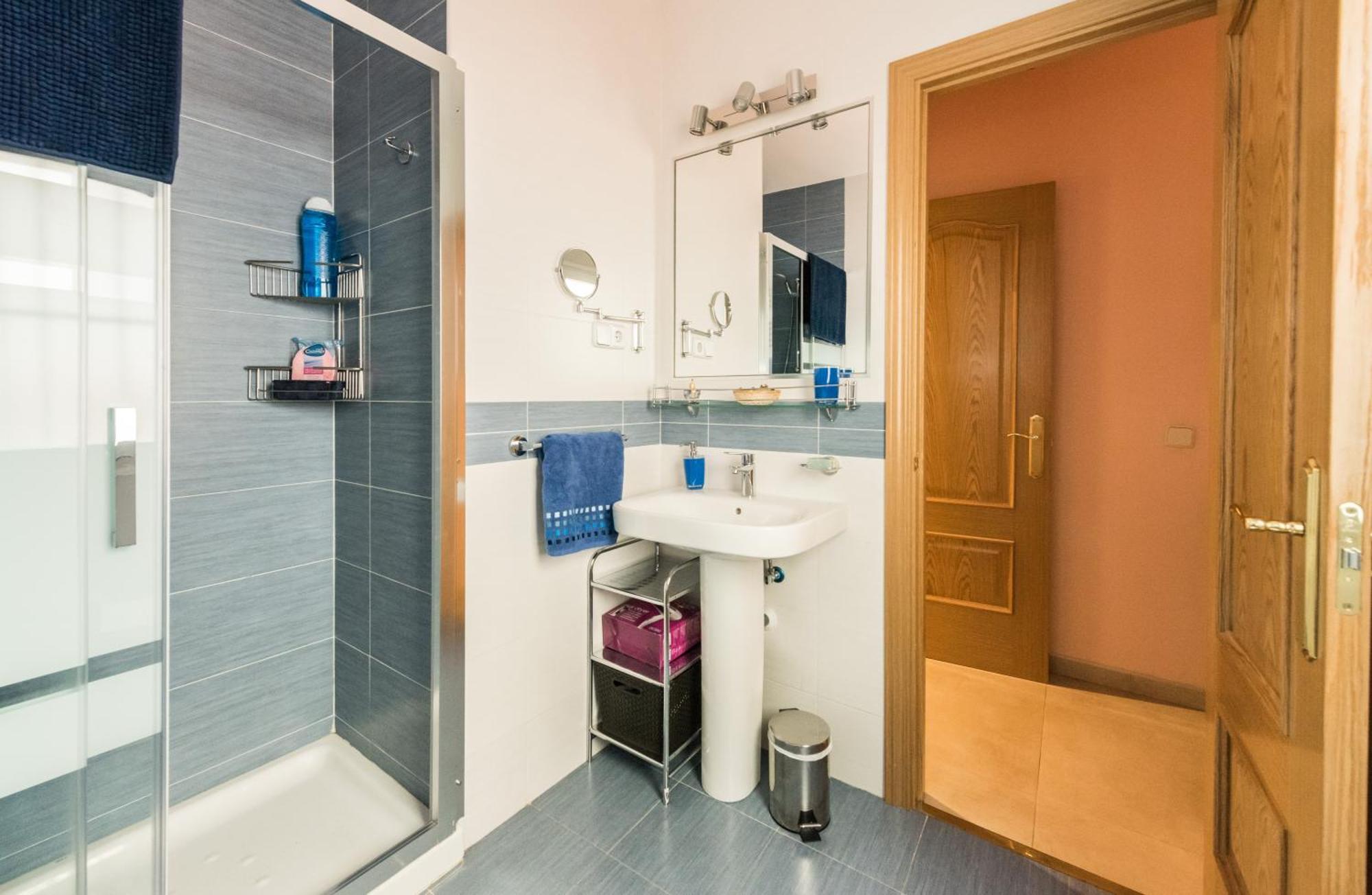 Apartamentos Madrid Xxxiii - Alojamiento De Temporada Ruang foto