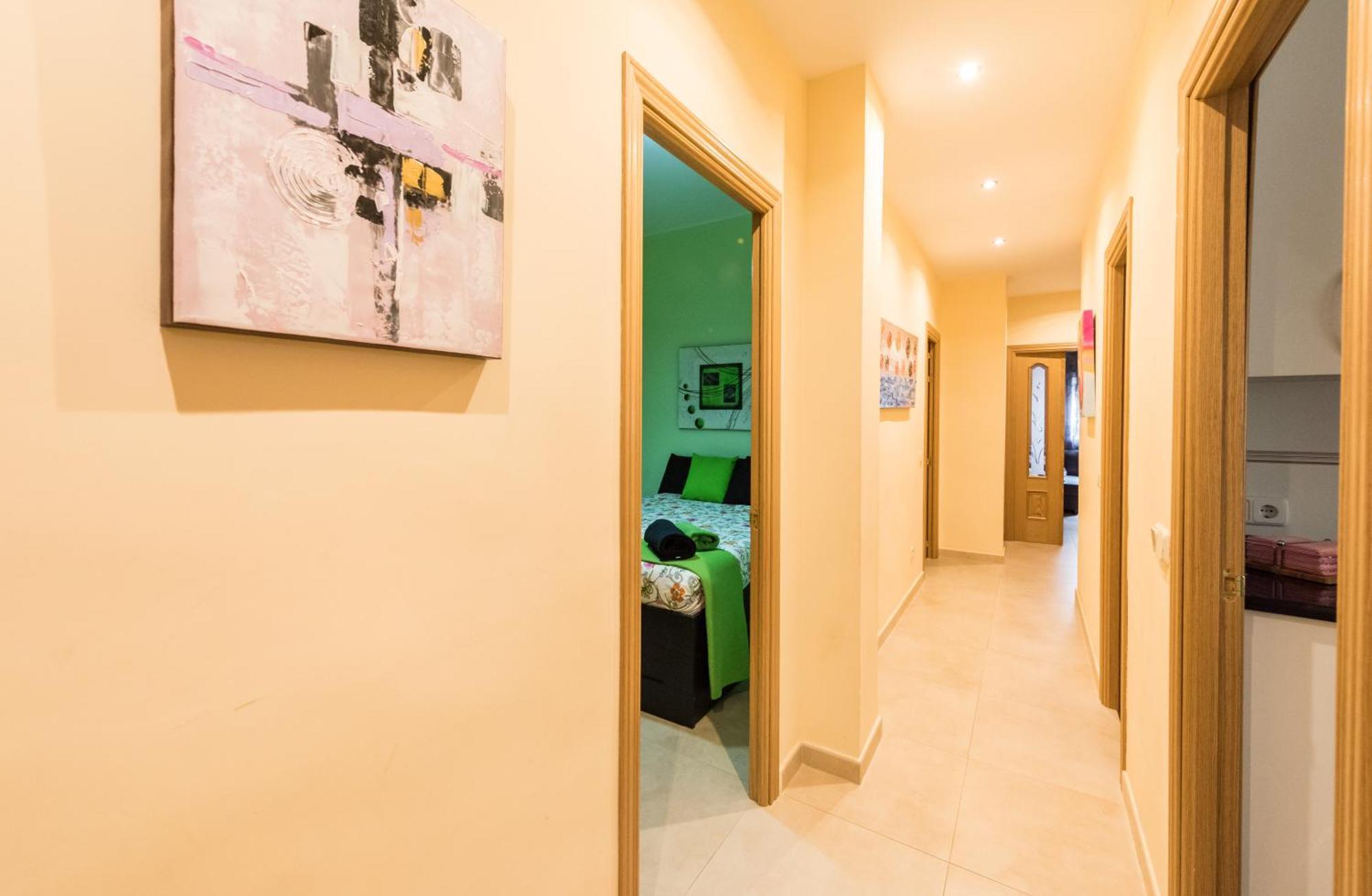 Apartamentos Madrid Xxxiii - Alojamiento De Temporada Ruang foto