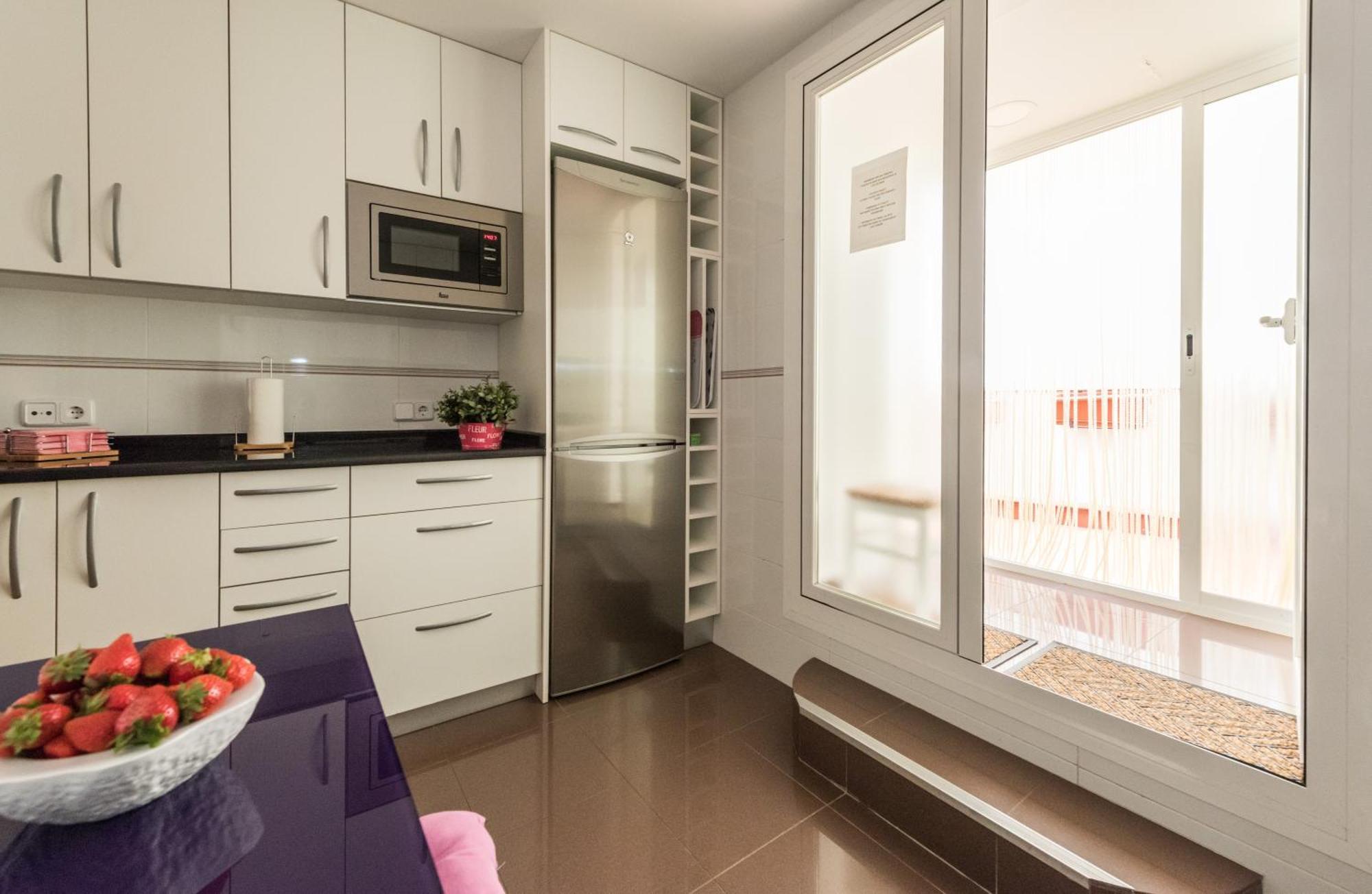 Apartamentos Madrid Xxxiii - Alojamiento De Temporada Ruang foto